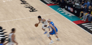 关键挑战！卡鲁索对小皮蓬犯规 雷霆挑战成功&埃迪掩护犯规在先